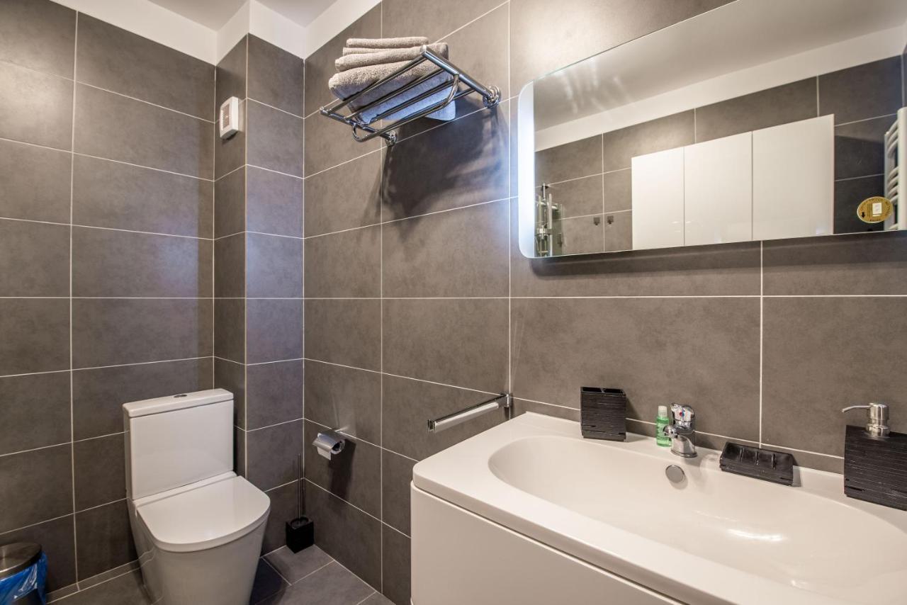 Studio Residence Militari M2 بوخارست المظهر الخارجي الصورة